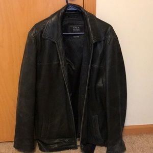 Wilson’s Italian leather thinsulate jacket